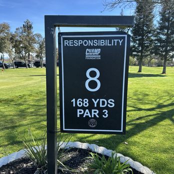Foothill Golf Course - Hole 8 - Golf Near Me - Citrus Heights, California
