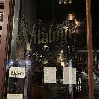 Vitalogy on Dearborn - Exterior - Cocktail Bars Near Me - Chicago, Illinois