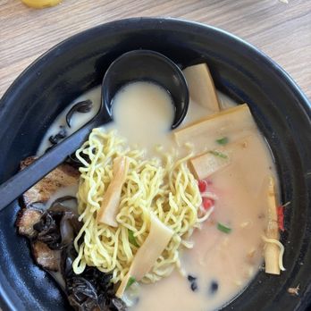 Token Ramen - Tokantsu Ramen - Coffee & Tea Near Me - Tampa, Florida
