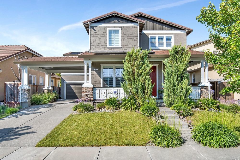 SHAWNA KEECH VANGUARD PROPERTIES Contact Agent 14 Photos 421