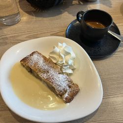 Cascade - Apple strudel