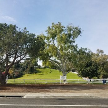 Rockbluff Park - Parks Near Me - Rolling Hills Estates, California
