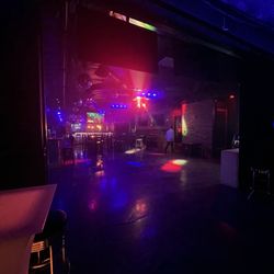 VLounge Bar & Night Club
