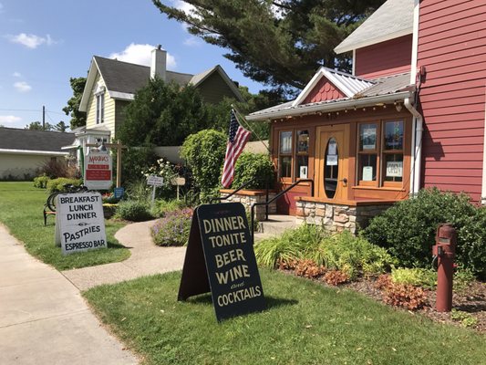 Martha's Leelanau Table by null