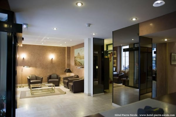 Hôtel Pierre Nicole by null