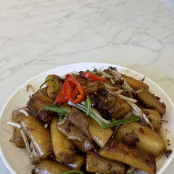Tim Ho Wan - Pan-fried rice rolls with housemade XO sauce -- I loved this! - Dim Sum Near Me - Irvine, California Tim Ho Wan - Pan-fried rice rolls with housemade XO sauce -- I loved this! - Dim Sum Near Me - Irvine, California