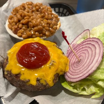 Laurie's Restaurant - Bullseye! - American Near Me - Warsaw, New York Laurie's Restaurant - Bullseye! - American Near Me - Warsaw, New York