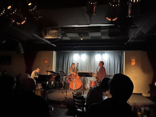 Scat Jazz Lounge by null