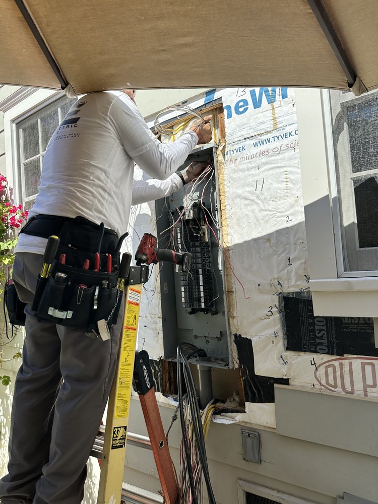 Slide of Power Pro Electric & Solar