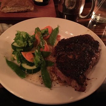 LongHorn Steakhouse - Steakhouses Near Me - Morgantown, West Virginia