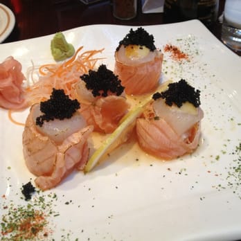 Bento Ramen - salmon belly and scallop MM! - Japanese Near Me - London, XGL