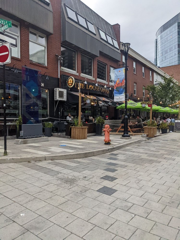 The Loose Cannon Scottish Public House