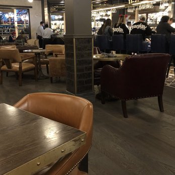 Lamplight Lounge - New American Near Me - Anaheim, California