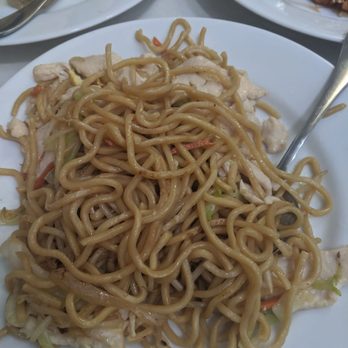 Liu Mandarin Kitchen - Chicken chow mein - Chinese Near Me - Auburn, California Liu Mandarin Kitchen - Chicken chow mein - Chinese Near Me - Auburn, California