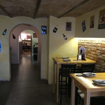 Mondoré - Gastropubs Near Me - Barcelona, B