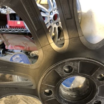 Hermod Wheels - Cracked wheel on 2 spokes - Wheel & Rim Repair Near Me - Las Vegas, Nevada Hermod Wheels - Cracked wheel on 2 spokes - Wheel & Rim Repair Near Me - Las Vegas, Nevada