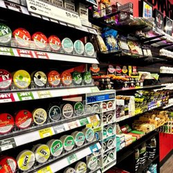 Red Star Vapor & Smoke