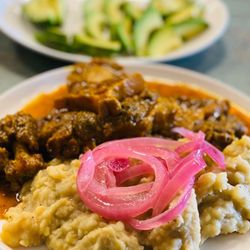 El Dominicano Restaurant - Oxtail with Mangu