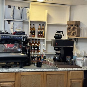 88 Donuts Bakery Cafe - Bakeries Near Me - Orlando, Florida