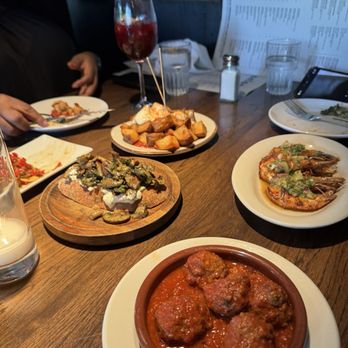 Barcelona Wine Bar - Wine Bars Near Me - Dallas, Texas