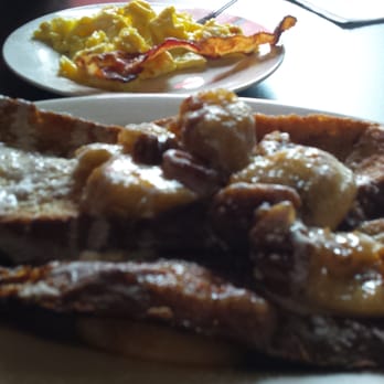 Toasterz Cafe - Bananas foster French toast - Breakfast & Brunch Near Me - Houston, Texas Toasterz Cafe - Bananas foster French toast - Breakfast & Brunch Near Me - Houston, Texas