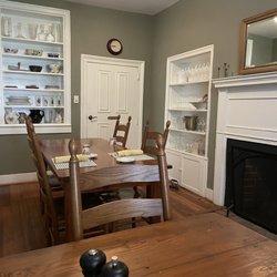 Hopkins Ordinary Bed & Breakfast - Dining room