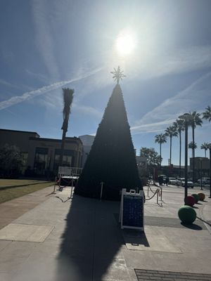 River Park Shopping Center by null