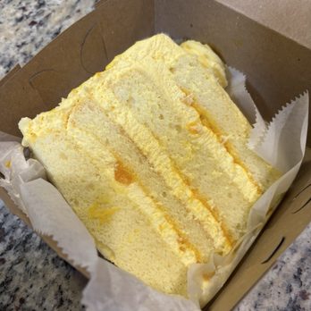 Jennivee’s Bakery - Mango Cream Slice - Desserts Near Me - Chicago, Illinois Jennivee’s Bakery - Mango Cream Slice - Desserts Near Me - Chicago, Illinois