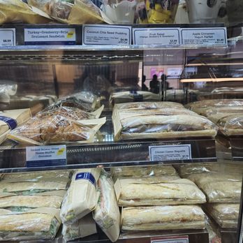 Paris Baguette - Bakeries Near Me - Queens, New York