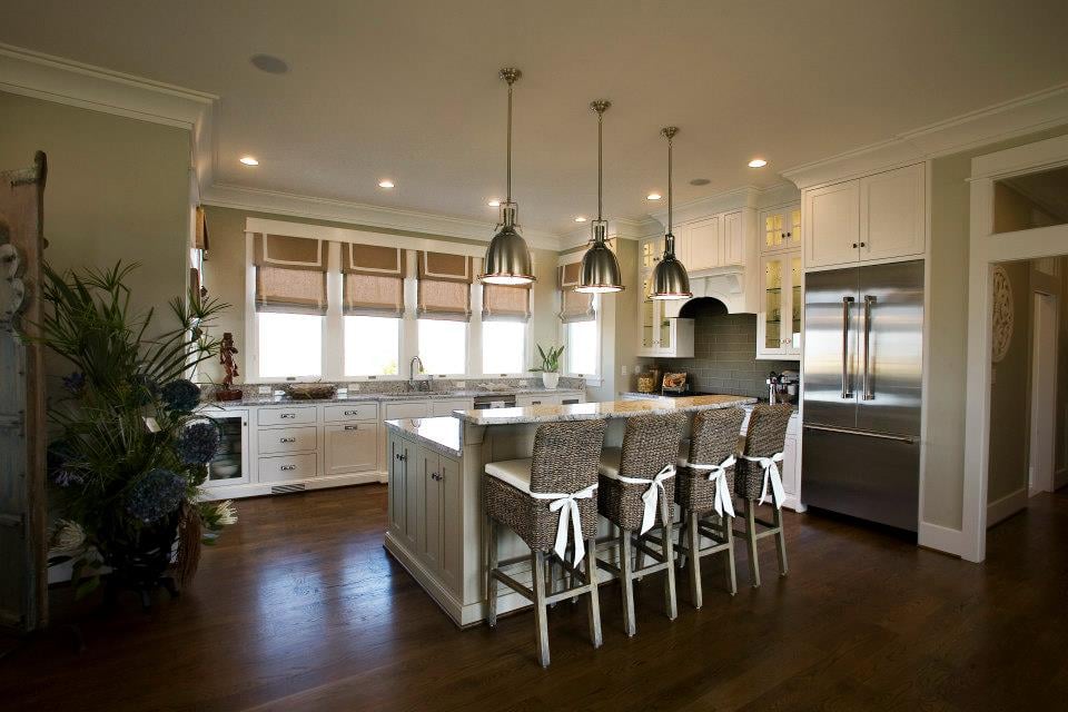 B&T KITCHENS & BATHS Updated October 2024 1408 N Great Neck Rd