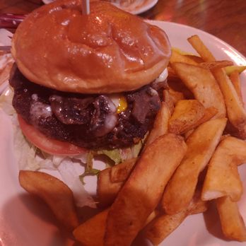 Texas Roadhouse - Smokehouse Burger - Barbeque Near Me - Tracy, California