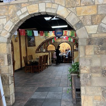 Casa Grande - the entrance to the restaurant - Mexican Near Me - Crossville, Tennessee