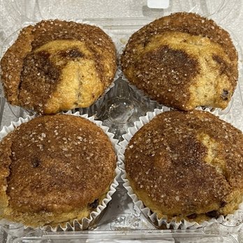 Trader Joe's - Cinnamon Coffee Cake Muffins (gluten free) - Grocery Near Me - Milwaukee, Wisconsin
