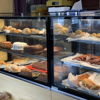Miranda Bread - Cakes and pastries - Bakeries Near Me - Worcester, Massachusetts Miranda Bread - Cakes and pastries - Bakeries Near Me - Worcester, Massachusetts
