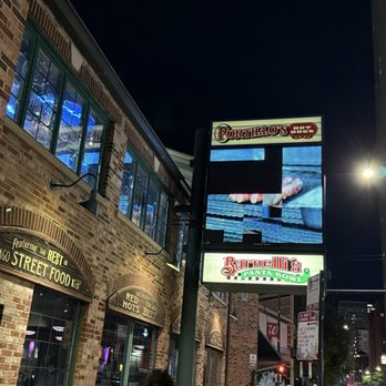 Portillo's & Barnelli's Chicago - Signage visible from street - Hot Dogs Near Me - Chicago, Illinois Portillo's & Barnelli's Chicago - Signage visible from street - Hot Dogs Near Me - Chicago, Illinois