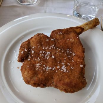 Al Coniglio Bianco - Cotoletta alla milanese fritta in burro chiarificato, delicious - Lumbard Near Me - Milan, Michigan Al Coniglio Bianco - Cotoletta alla milanese fritta in burro chiarificato, delicious - Lumbard Near Me - Milan, Michigan