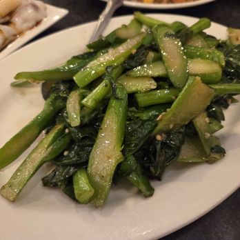 Golden Palace - Stir-fried Chinese broccoli with fresh garlic - Bars Near Me - Uncasville, Connecticut Golden Palace - Stir-fried Chinese broccoli with fresh garlic - Bars Near Me - Uncasville, Connecticut