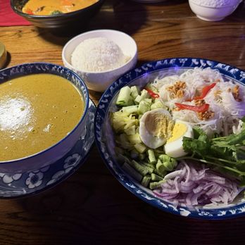 Grandmas Philly - Thai Near Me - Philadelphia, Pennsylvania