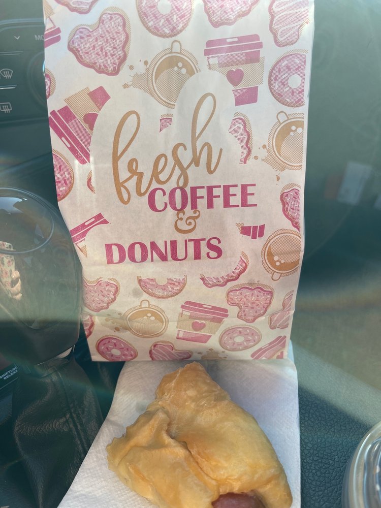 Donuts Delight Logo