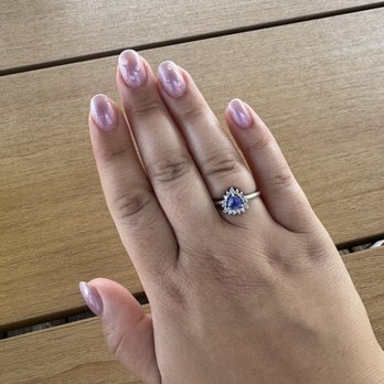 Lush Nail Spa - Nail Salons Near Me - Cumberland, Rhode Island