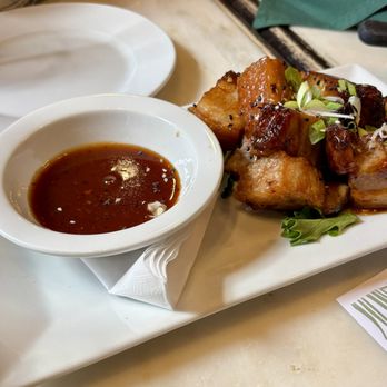 McGarvey's Saloon & Oyster Bar - Pubs Near Me - Annapolis, Maryland McGarvey's Saloon & Oyster Bar - Pubs Near Me - Annapolis, Maryland