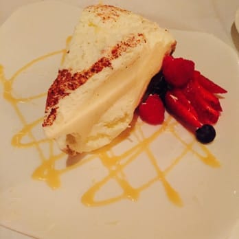 Beach Walk Cafe - Banana Creme Pie - Seafood Near Me - Destin, Florida