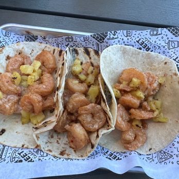 Street to Table - Thai Chili Shrimp Tacos - Cocktail Bars Near Me - Merrick, New York