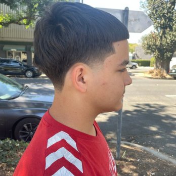 The 916 Cuts - LOW TAPER LINE UP - Barbers Near Me - Sacramento, California The 916 Cuts - LOW TAPER LINE UP - Barbers Near Me - Sacramento, California