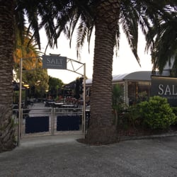Salt - Front entrance view from street