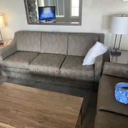 Driftwood Shores Resort & Conference Center - No couch Pillows kids kept slamming their elbows on the hard arm rest