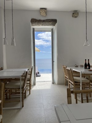 White Exclusive Suites & Villas by null