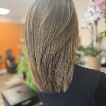 Vivi Salon & Spa - Hair Salons Near Me - Mill Creek, Washington Vivi Salon & Spa - Hair Salons Near Me - Mill Creek, Washington