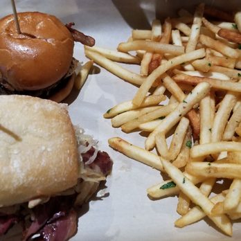 PDX Sliders - Sliders and PDX fries - Burgers Near Me - Portland, Oregon