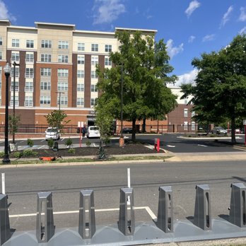 Forest 24 Hour Laundromat - Laundromat Near Me - Arlington, Virginia Forest 24 Hour Laundromat - Laundromat Near Me - Arlington, Virginia